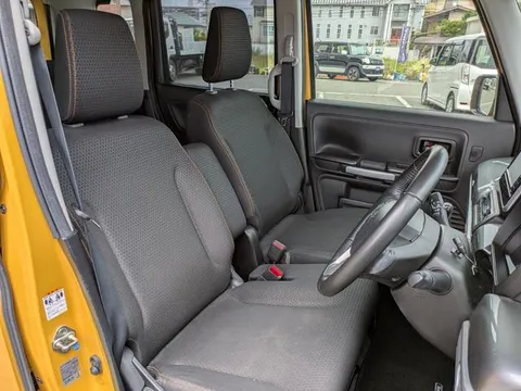 Suzuki Spacia Gear