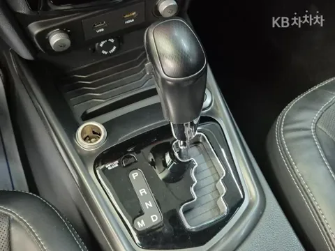 SsangYong Tivoli XLV (Tivoli Air)