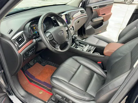 Gac GS8