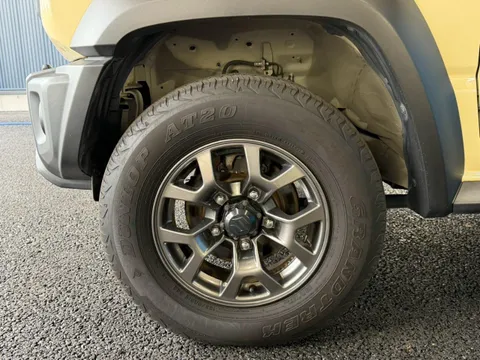 Suzuki Jimny Sierra