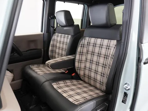 Honda N-BOX Joy