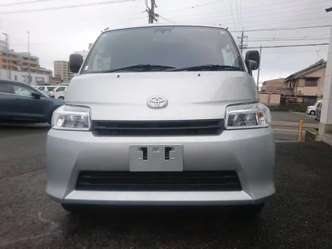 Toyota TownAce Van