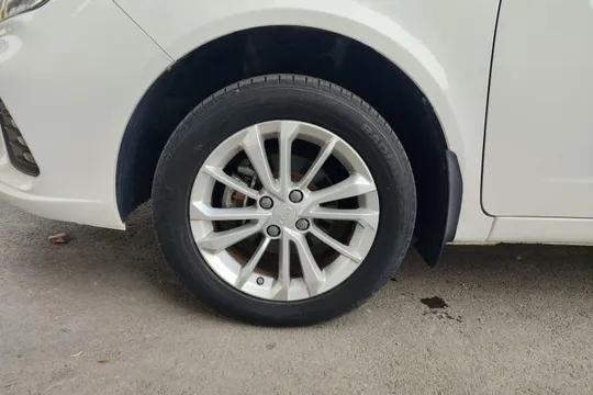 Geely Vision
