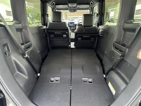 Honda N-BOX Custom