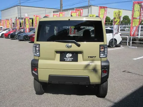 Daihatsu Taft