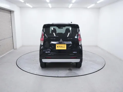 Mitsubishi eK X