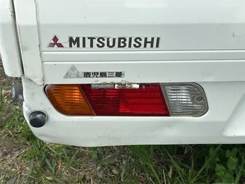 Mitsubishi Minicab Truck