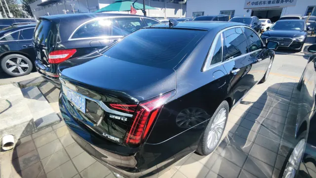 Cadillac CT6