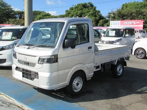 Nissan Clipper Truck