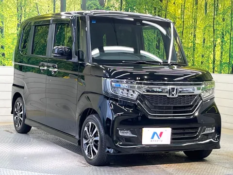 Honda N-BOX Custom