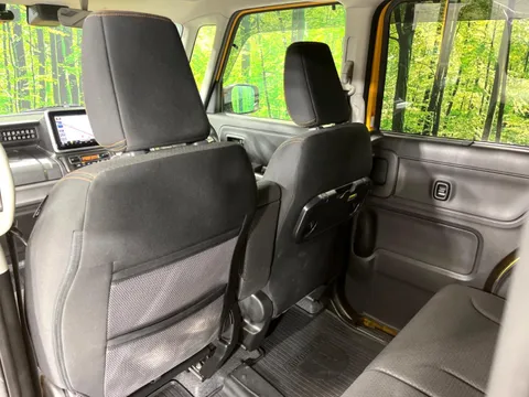 Suzuki Spacia Gear