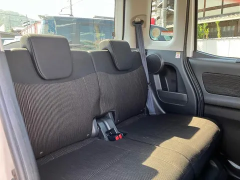 Mitsubishi eK Space Custom