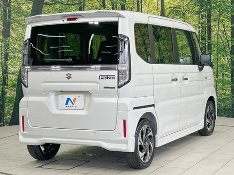 Suzuki Spacia Custom