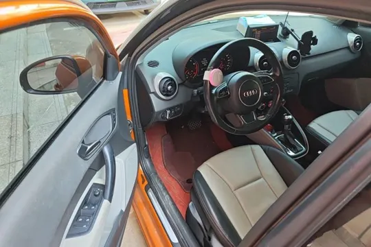 Audi A1