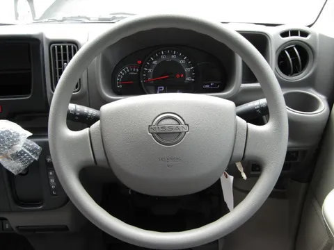 Nissan Clipper