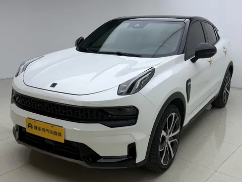 Lynk & Co 05