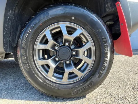 Suzuki Jimny Sierra