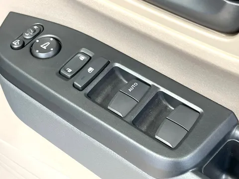 Honda N-BOX Joy