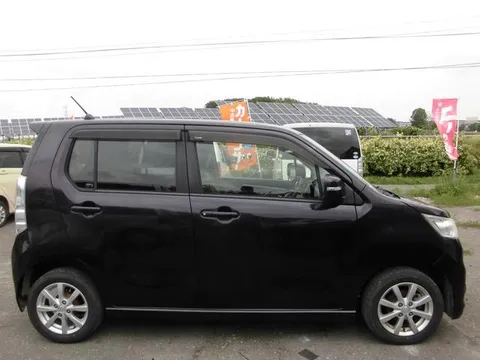 Suzuki Wagon R Stingray