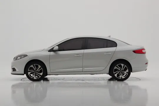 Renault SM3