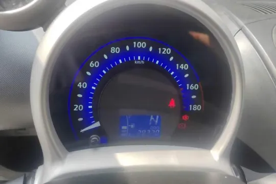 BYD F0