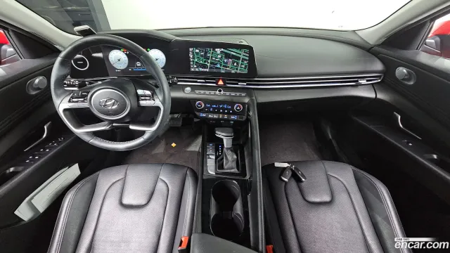 Hyundai Elantra (Avante)
