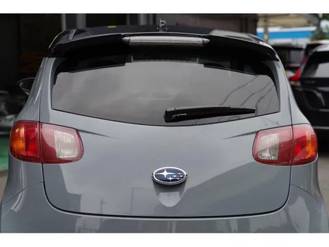 Subaru R1