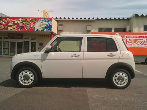 Suzuki Alto Lapin