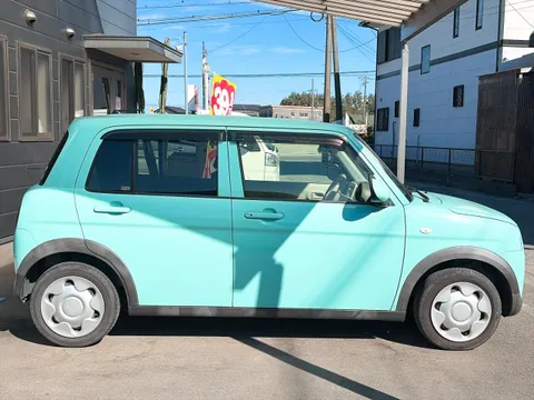 Suzuki Alto Lapin