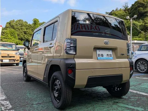 Daihatsu Taft