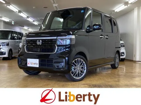 Honda N-BOX Custom