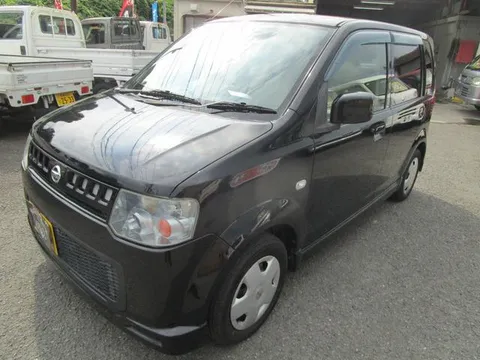 Nissan Otti