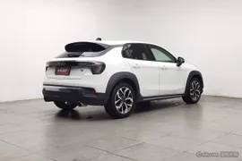 Lynk & Co 02