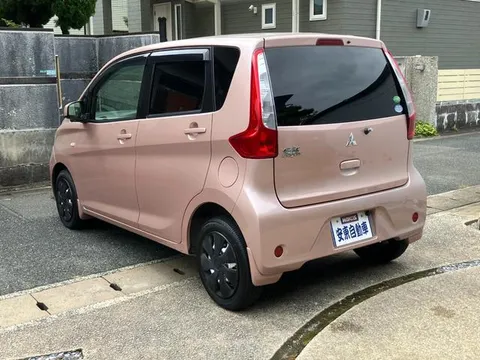 Mitsubishi eK Wagon