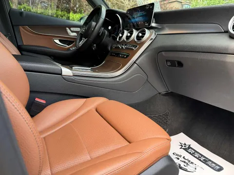 Mercedes-Benz Mercedes-Benz GLC
