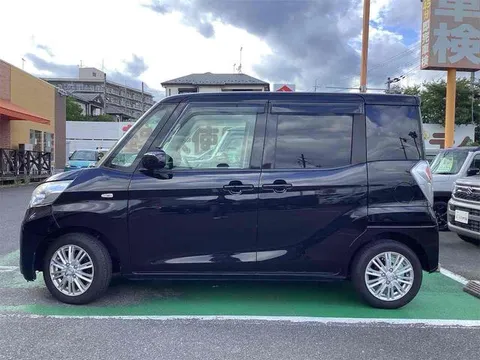 Mitsubishi eK Space