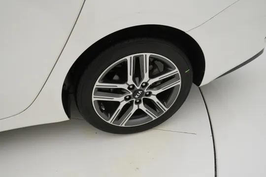 Kia Cerato (K3)