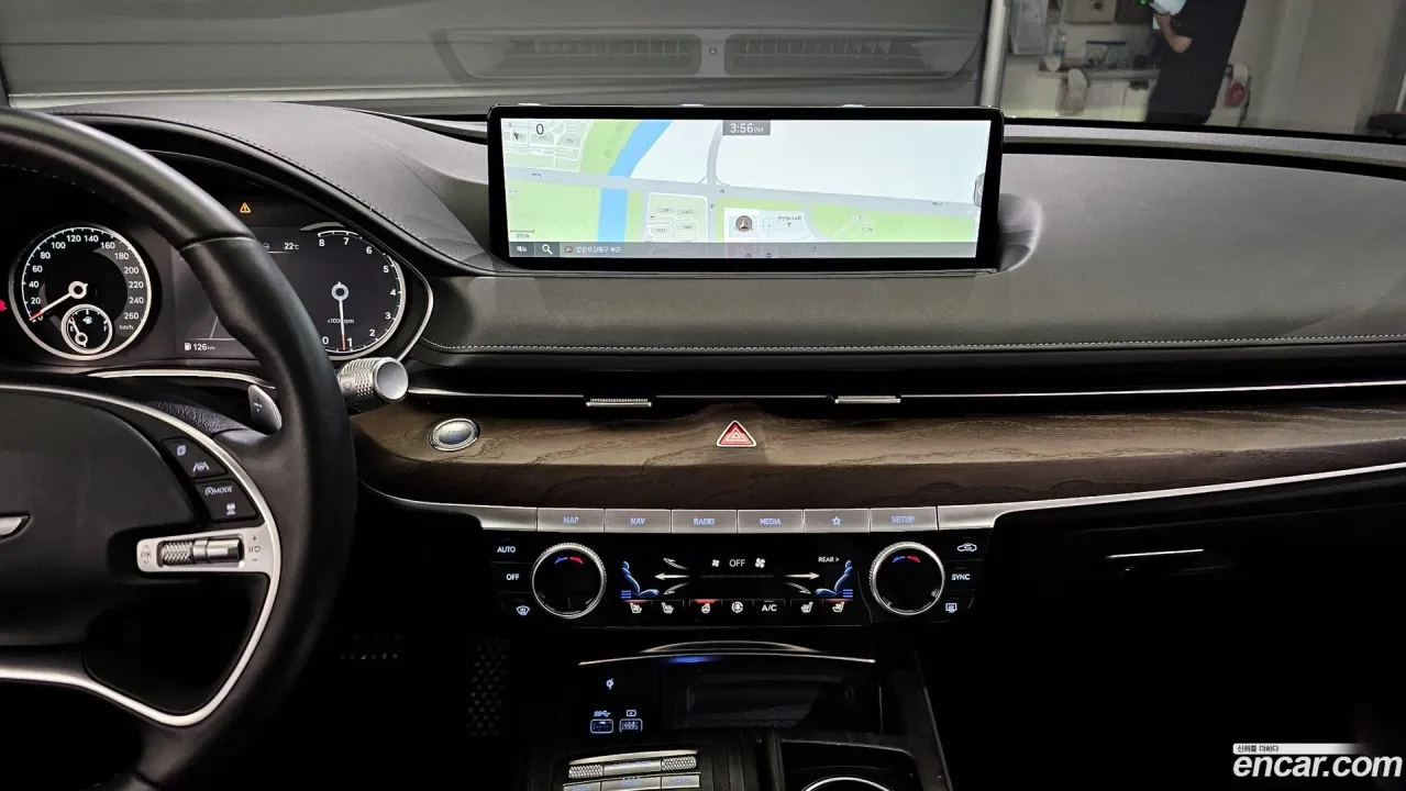 Genesis G80