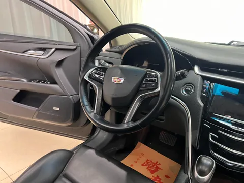 Cadillac XTS
