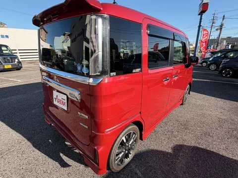 Suzuki Spacia Custom