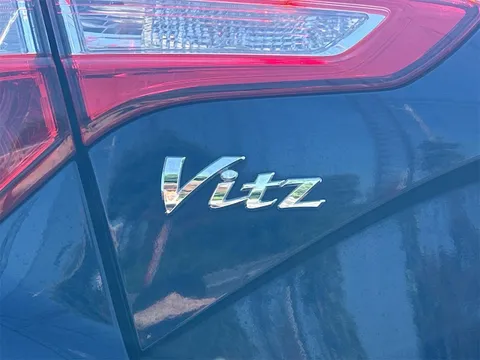 Toyota Yaris (Vitz)