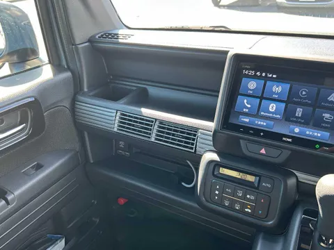 Honda N-VAN Plus Style