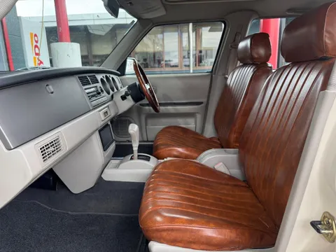 Nissan Rasheen