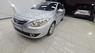 Renault SM3