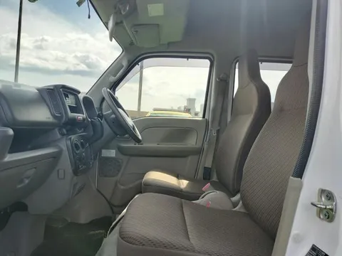 Mitsubishi Minicab Van