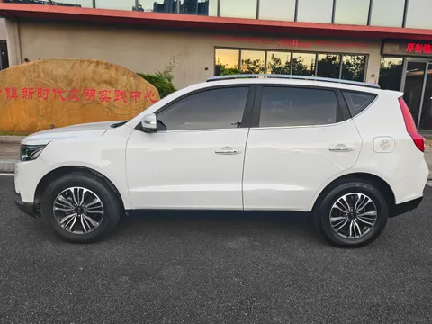 Geely Vision X6