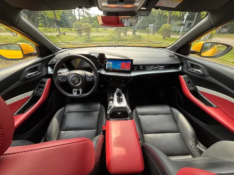 MG MG5