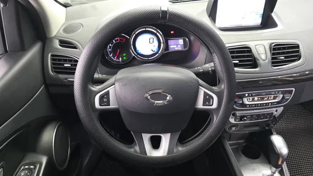 Renault SM3