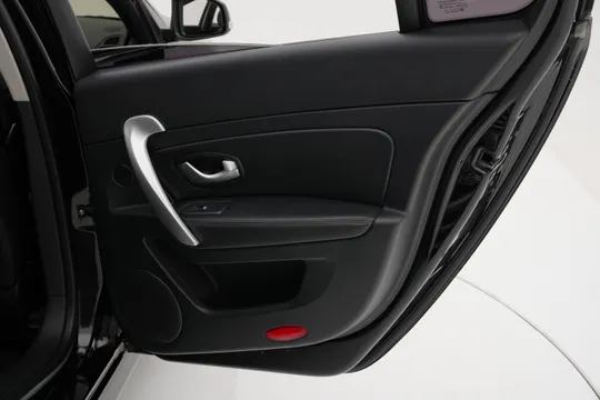 Renault SM5