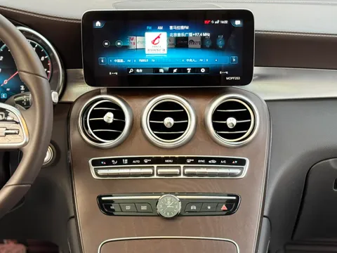 Mercedes-Benz Mercedes-Benz GLC